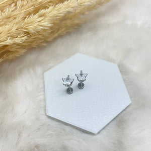 Screw On Back Stud Earrings / Star Diamond