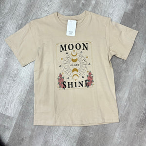 Graphic Tee / Moon Shine
