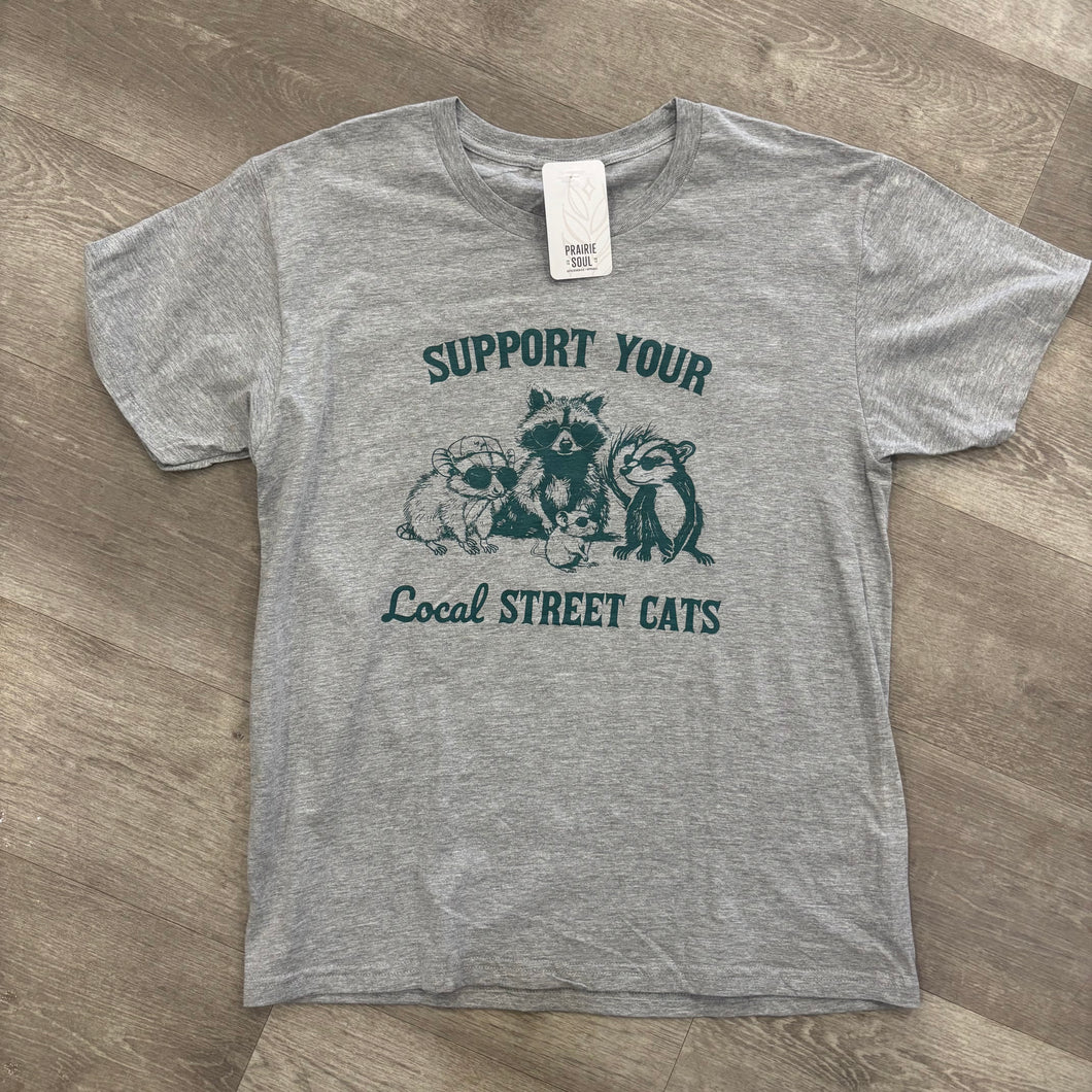 Graphic Tee / Support Your Local Street Cats