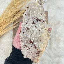 Himalayan quartz "Teach the User" cluster