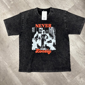 Graphic Tee / Never Lonely Cats