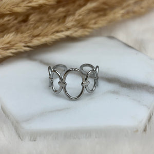 Oval Link Ring