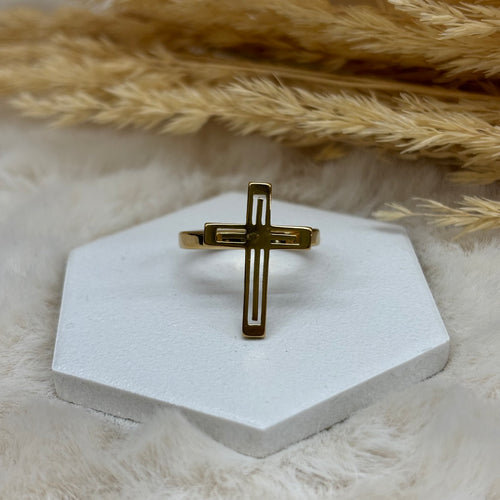 Cross Line Ring