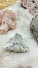 Himalayan quartz "Teach the User" cluster