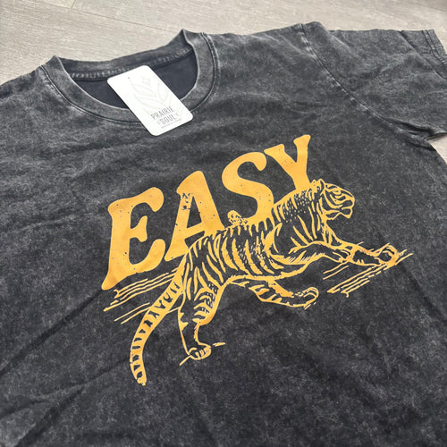 Graphic Tee / Easy Tiger