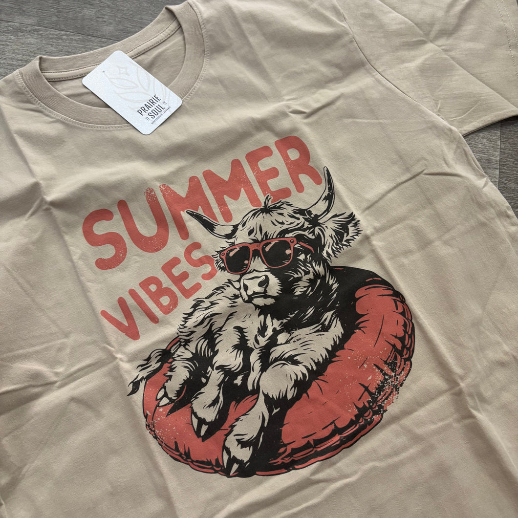 Graphic Tee / Summer Vibes