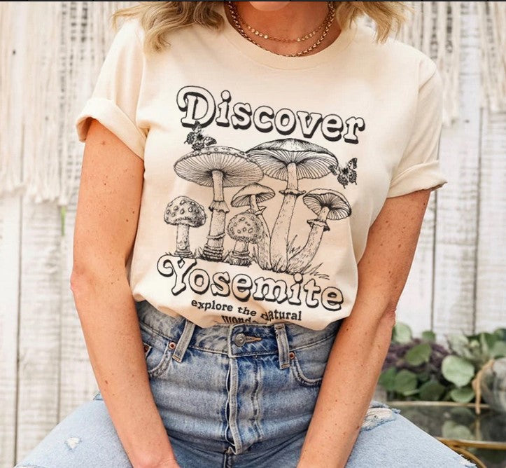 Graphic Tee / Discover Yosemite Mushroom