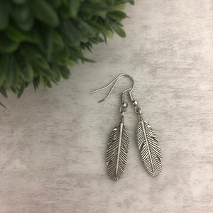 Charm Earring / Feather Original