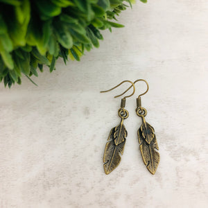 Charm Earring / Feather Double