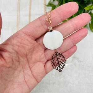 Necklace / one of a kind #41 / rose gold shell leaf