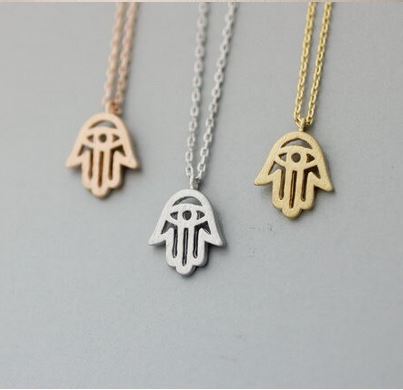 Dainty Necklace / Hamsa Hand of the Goddess