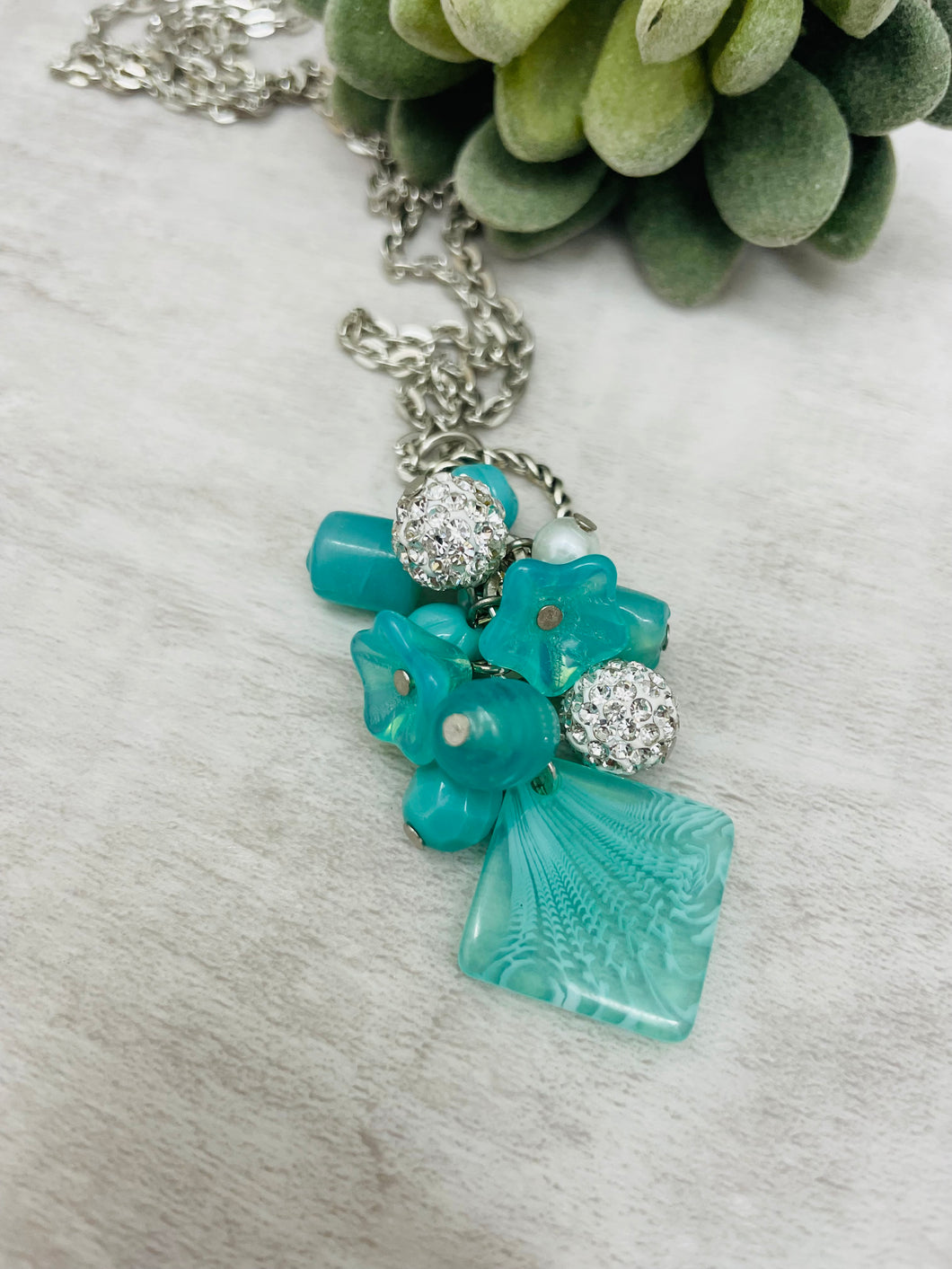 Cluster Necklace / glitterball #6 / turquoise