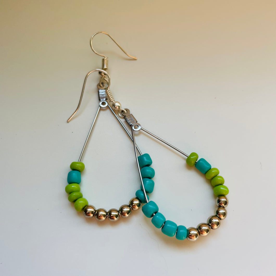Earring / one of a kind #68 / tear turquoise lime