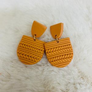 Earrings Polymer / Sweater Weather Semi Circle