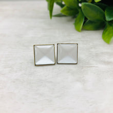 Druzy Earrings / Square / White Pearl