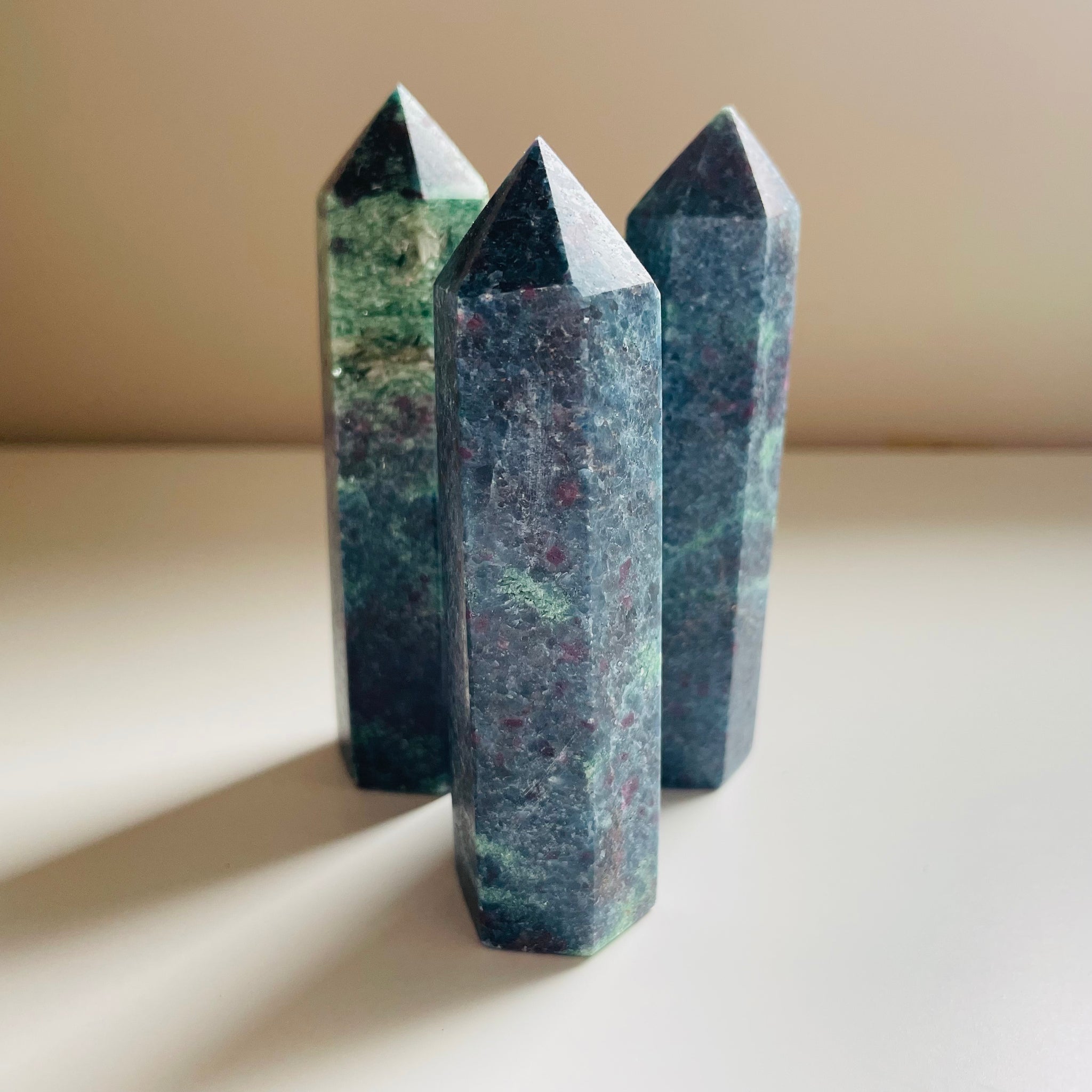 Fuchsite kyanite clearance